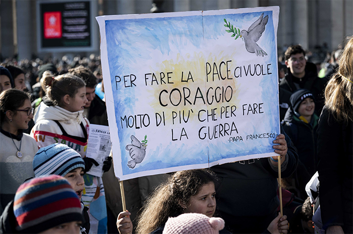 Un cammino di speranza e tre azioni per costruire la pace Un cammino di speranza e tre azioni per costruire la pace