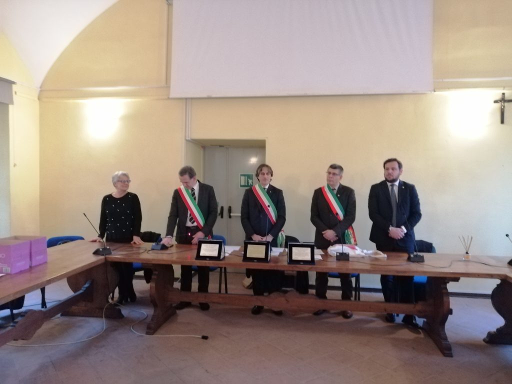 I rappresenti dei comuni di Pontremoli, Modena e San Geminiano