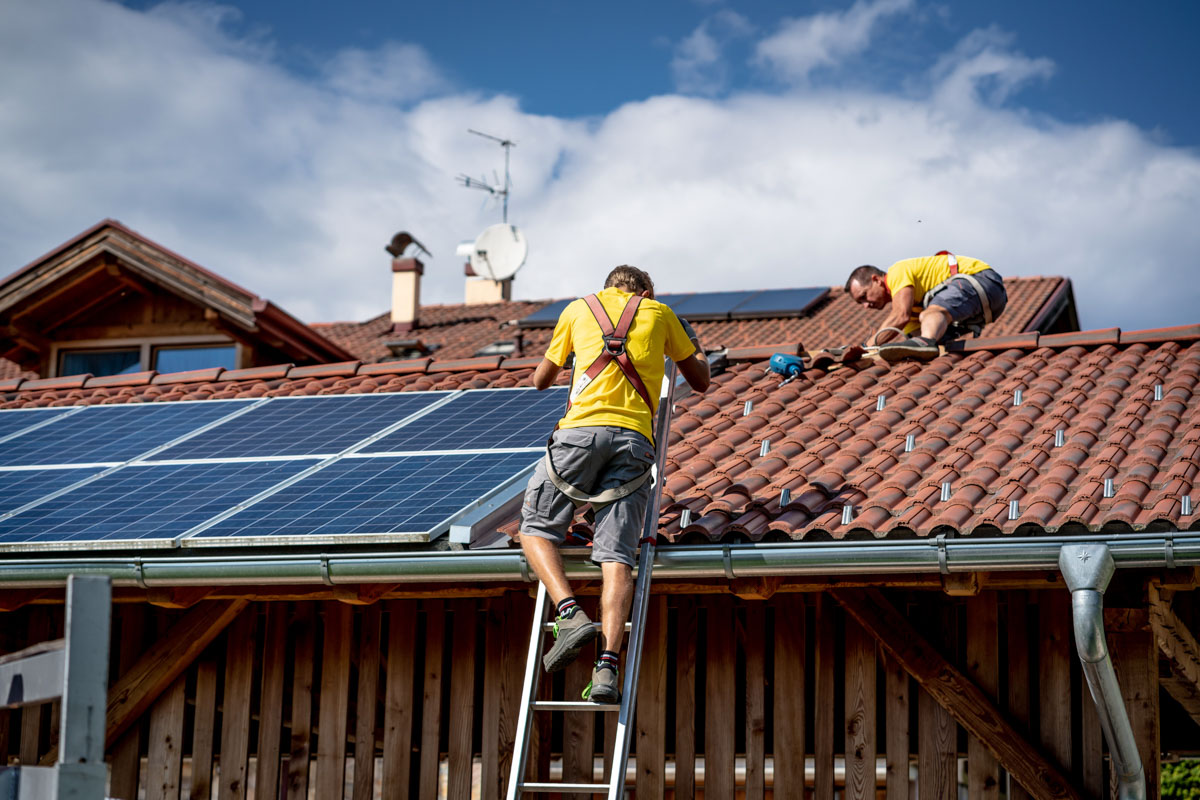 Green Community: installazioni di impianti fotovoltaici Green Community: installazioni di impianti fotovoltaici