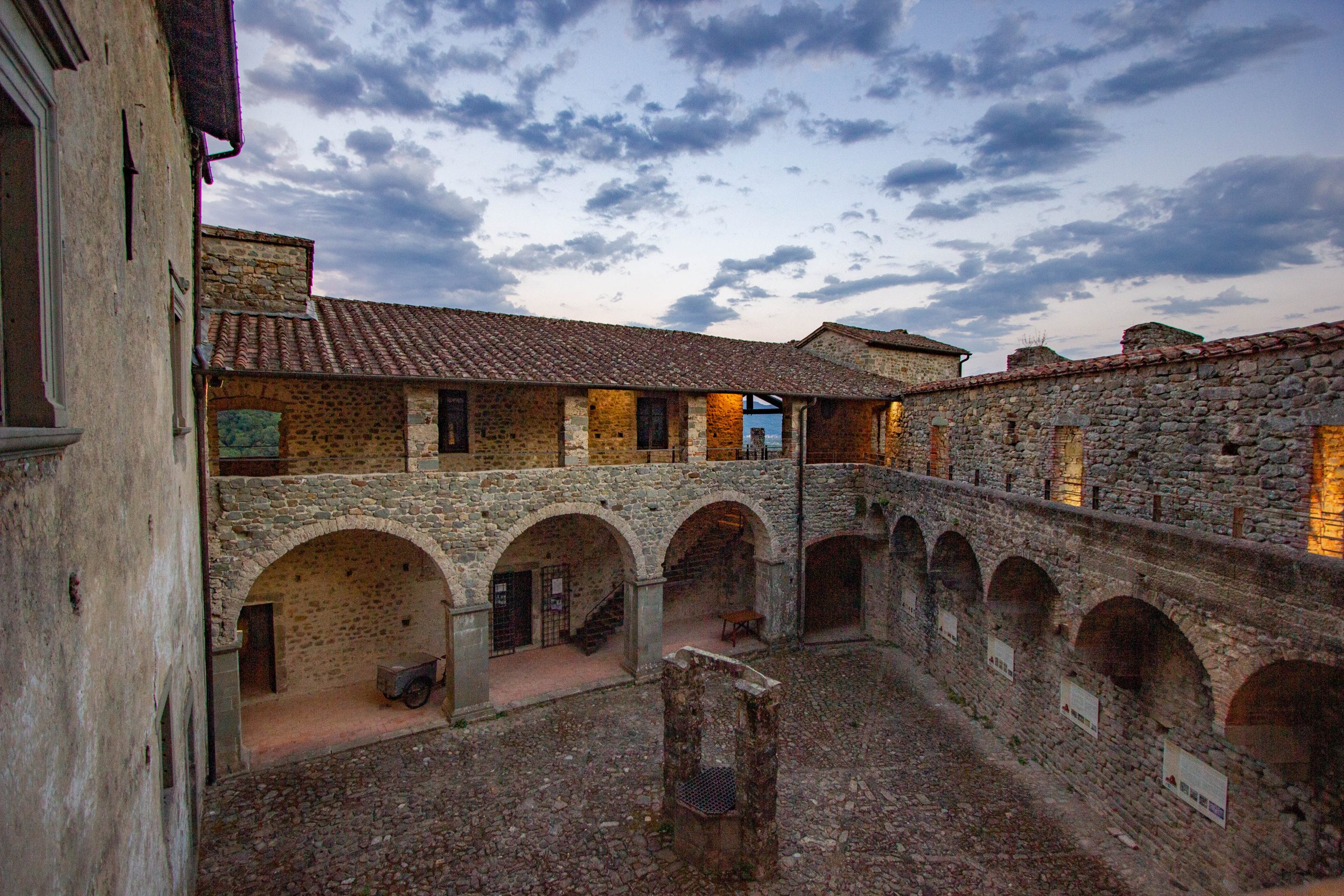 Mulazzo: riaperto alle visite il castello di Lusuolo Mulazzo: riaperto alle visite il castello di Lusuolo