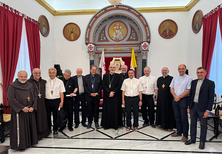 Pellegrinaggio in Terra Santa “Sosteniamo nella fede le popolazioni in guerra” Pellegrinaggio in Terra Santa “Sosteniamo nella fede le popolazioni in guerra”
