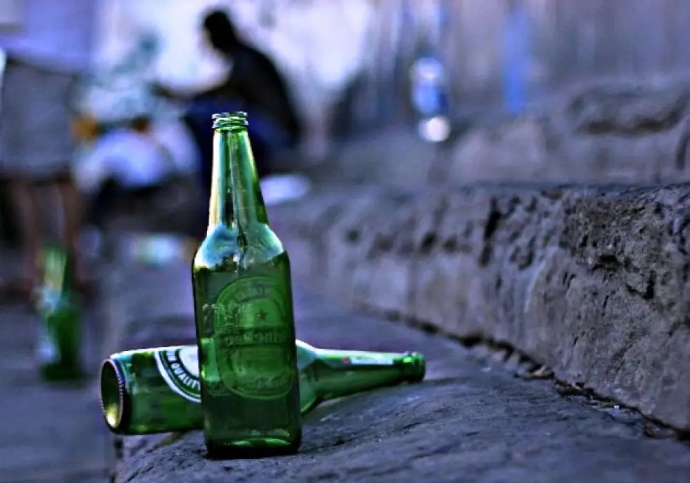 Approvata dal Comune di Pontremoli l’ordinanza “antialcol” Approvata dal Comune di Pontremoli l’ordinanza “antialcol”