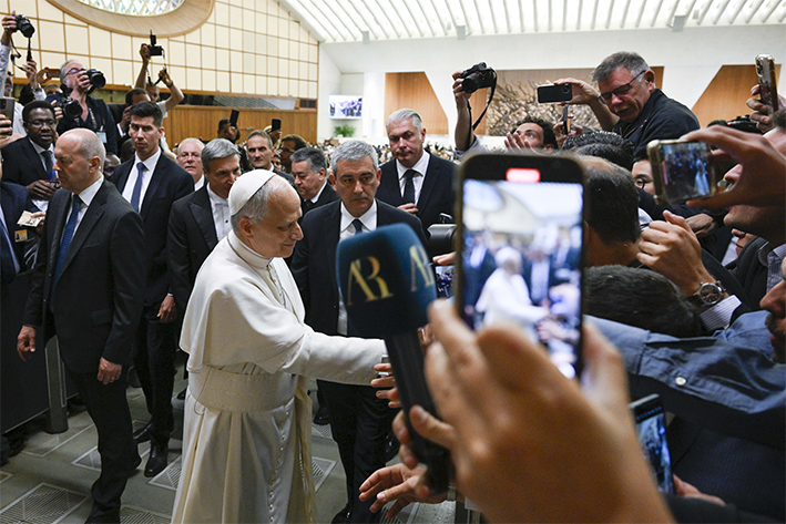 Papa Leone XIV: “Disarmiamo le parole e contribuiremo a disarmare la Terra”