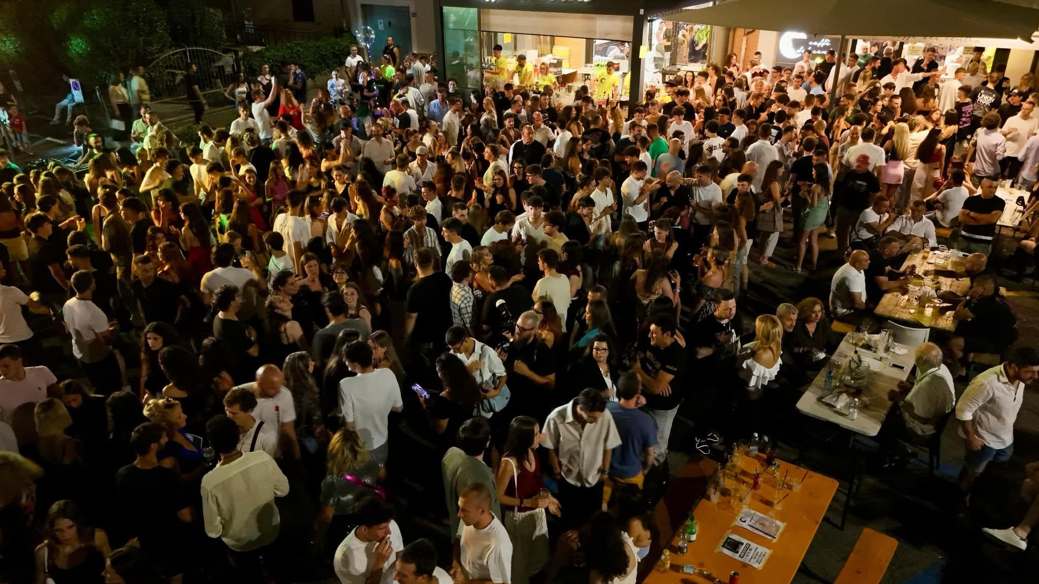 Aulla: oltre 6.000 persone alla Notte Bianca
