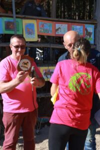 Adelano il gemellaggio con Comano (Foto Lunigiana World)