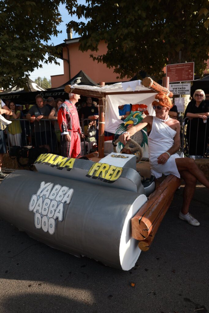Una delle vetture presente alla “Gara dei barossi” (Foto Lunigiana World)