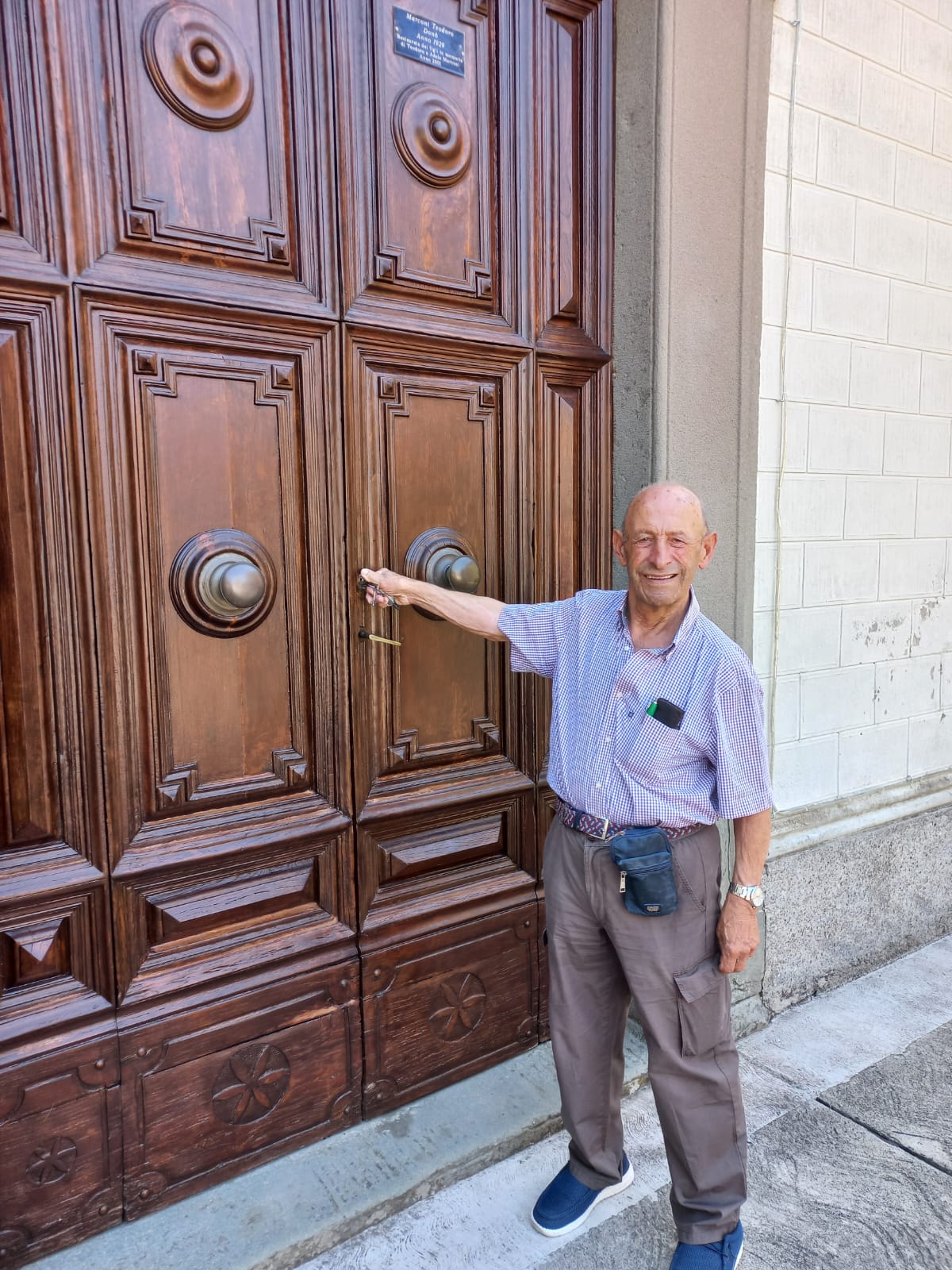Celebrati a Treschietto i 50 anni da sagrestano di Andrea Malatesta