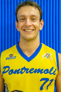 L'ala del Basket Pontremoli Alessandro Coduri
