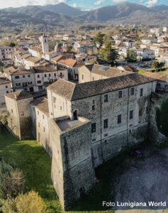 Il Castello di Terrarossa (Foto Lunigiana World)