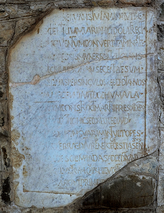 Antichi e misteriosi monasteri emergono dalle nebbie del tempo