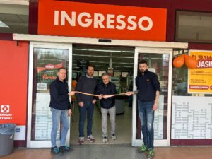 L'inaugurazione del supermercato Famila a Villafranca, che prende il posto del Carrefour