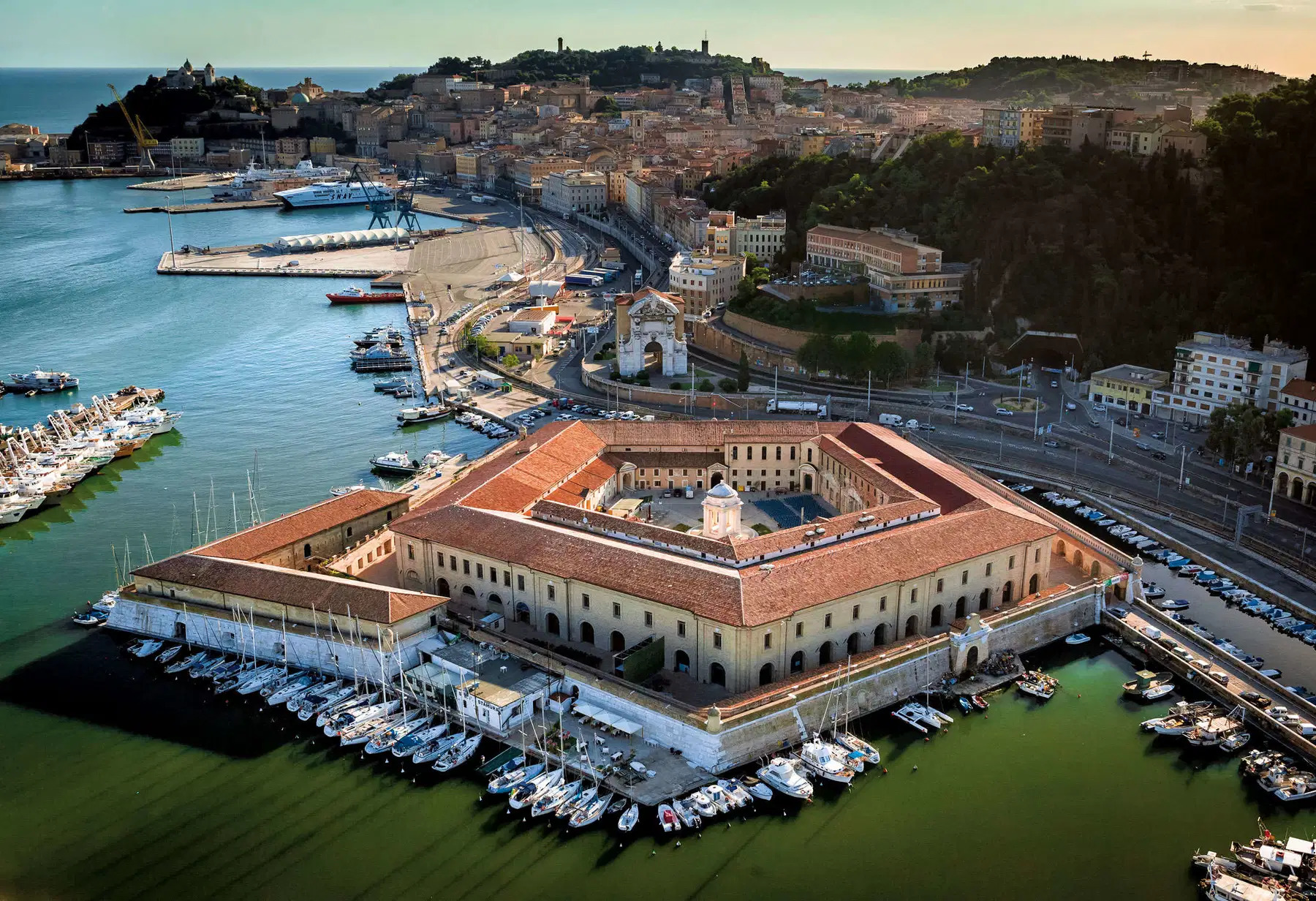 Né Massa né Sarzana: la capitale della cultura sarà Ancona