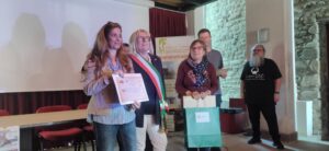 La premiazione del documentario “Ci salvarono gli alberi”