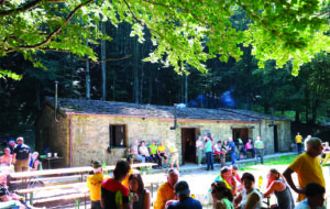 La Capanna Tornini sull'Appennino Tosco-Emiliano nel comune di Bagnone (Foto Lunigiana World)