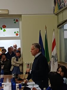 L’intervento al consiglio straordinario del sindaco di Aulla Roberto Valettini