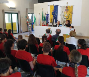 La seconda fase dell'incontro con gli interventi dei relatori