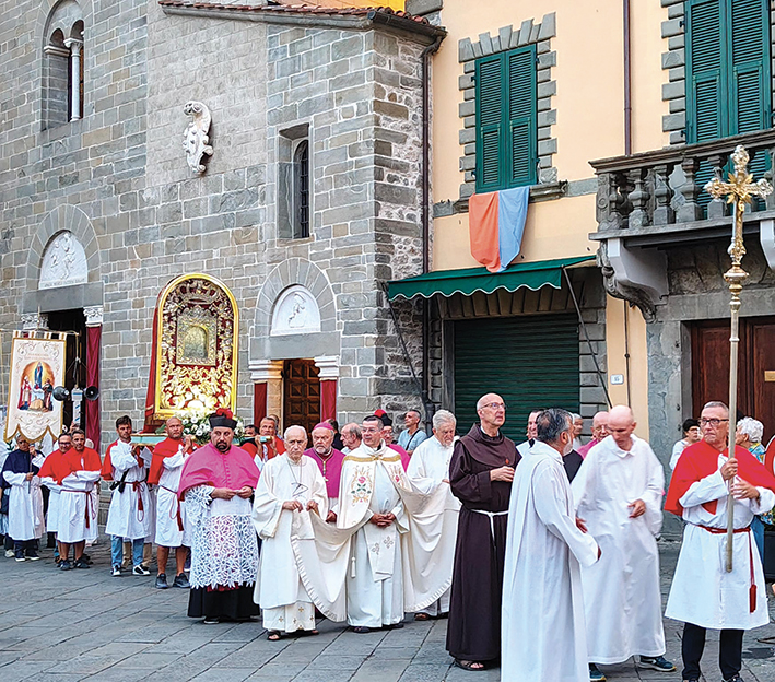 Dura da 430 anni l’omaggio  di Fivizzano a Maria