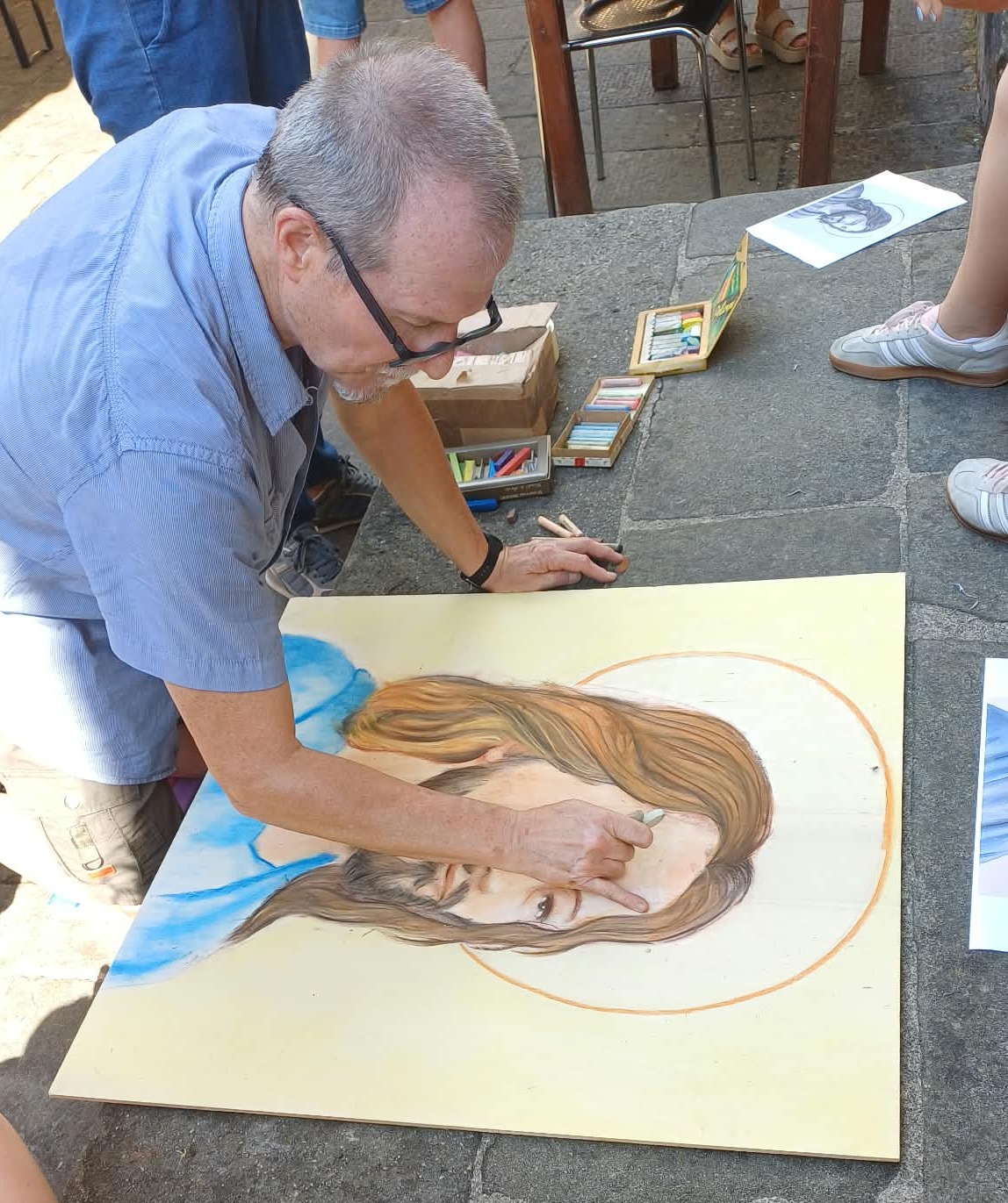 La magia dei madonnari conquista la rassegna di Vico