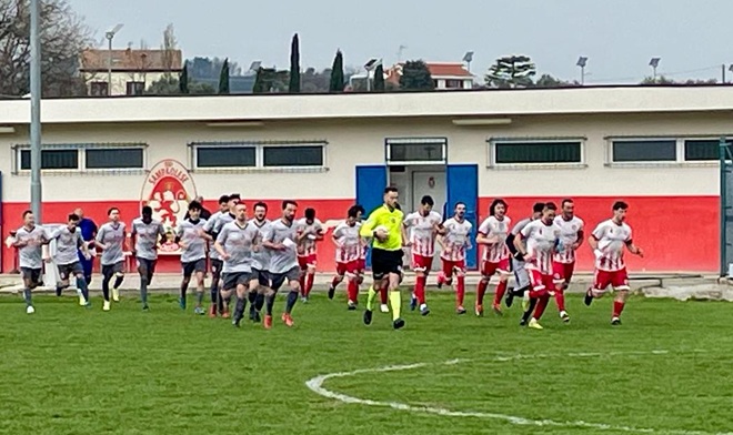 Valanga di gol, rimonte da urlo, il calcio nostrano parte subito forte